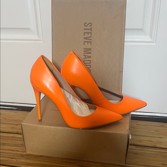 Steve Madden Shoes - Steve Madden Bold Orange Heels
